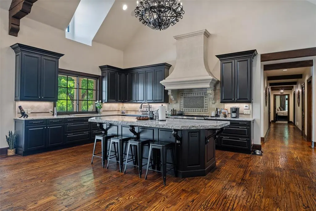 Photo 14 — 5400 Pulchella Lane, Oklahoma City, OK 73142
