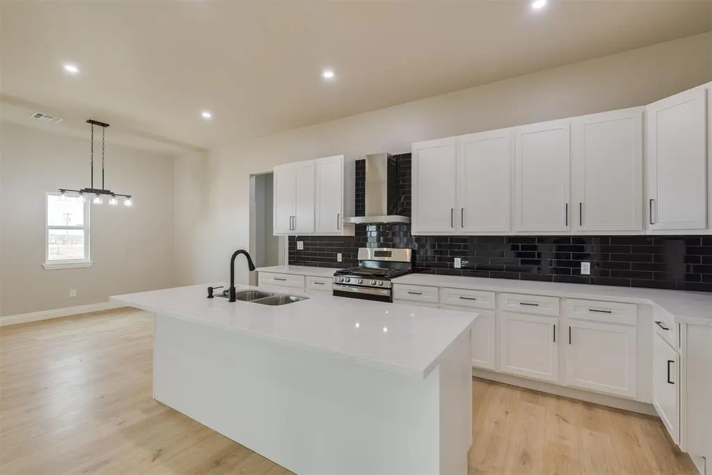 Photo 11 — 7990 N Sanderson Terrace, Crescent, OK 73028