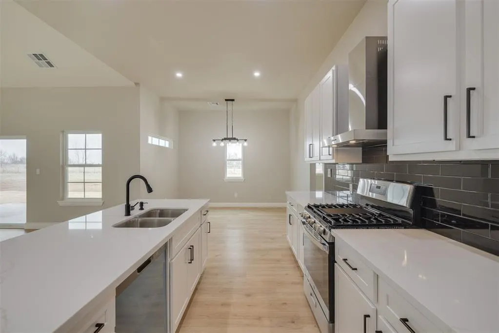 Photo 16 — 7990 N Sanderson Terrace, Crescent, OK 73028