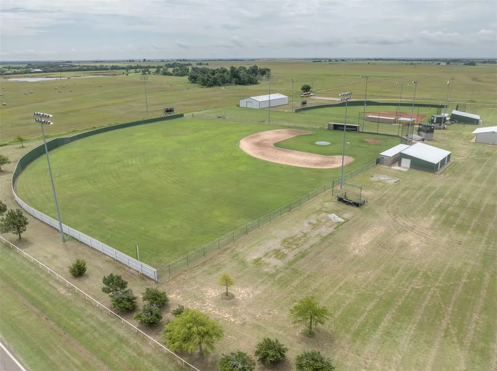 Photo 37 — 7990 N Sanderson Terrace, Crescent, OK 73028