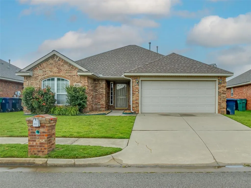 Front exterior — 4513 SE 79th Terrace, Oklahoma City, OK 73135