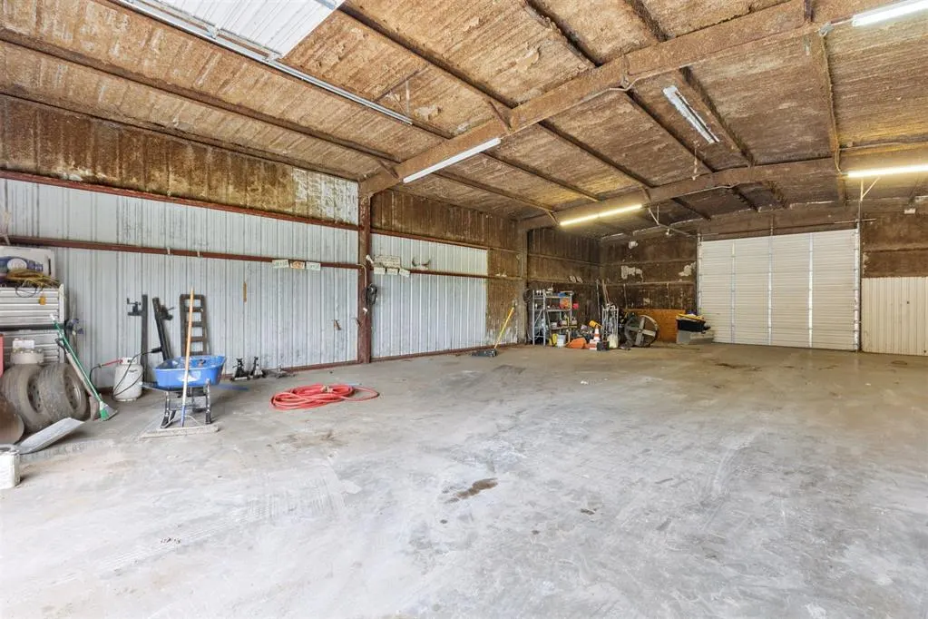 Photo 40 — 104951 S 3440 Road, Meeker, OK 74855