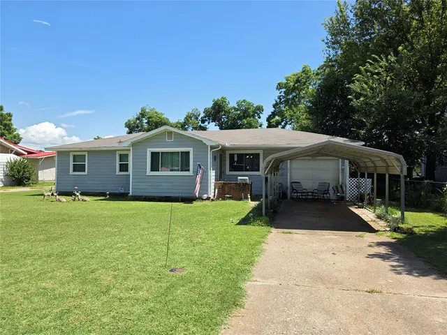 Photo 2 — 603 E Robert S Kerr Boulevard, Wynnewood, OK 73098