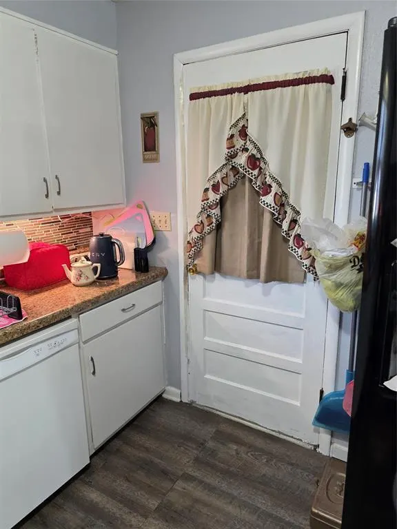 Photo 9 — 603 E Robert S Kerr Boulevard, Wynnewood, OK 73098
