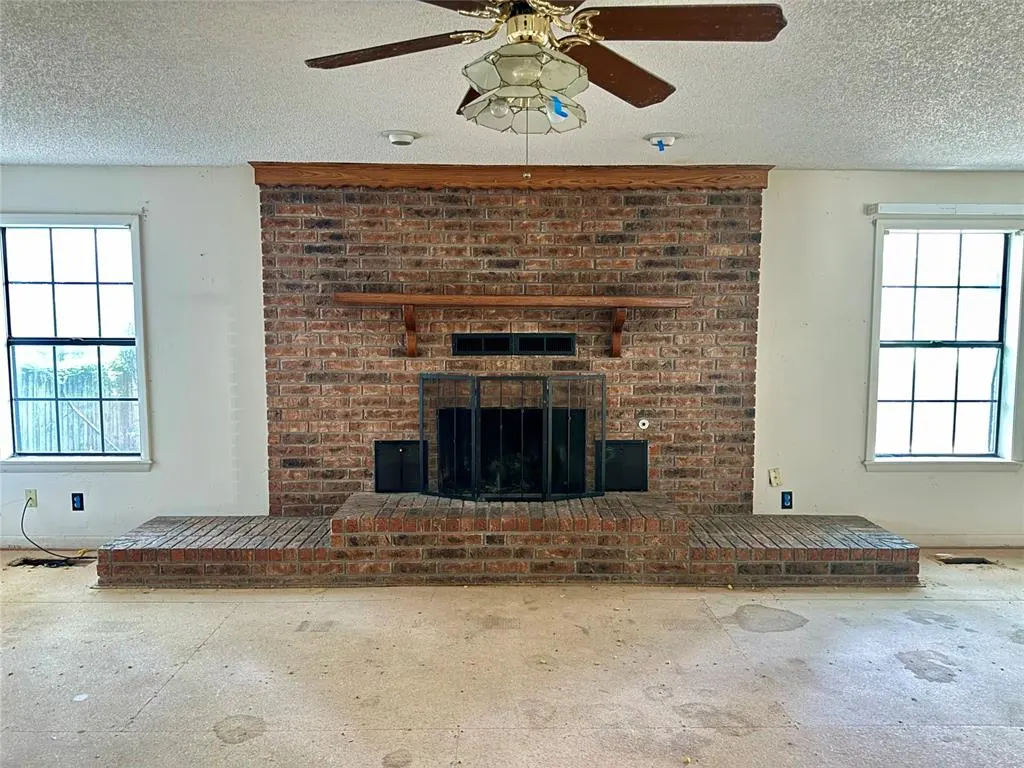 Photo 10 — 53 Francis Street, Healdton, OK 73438