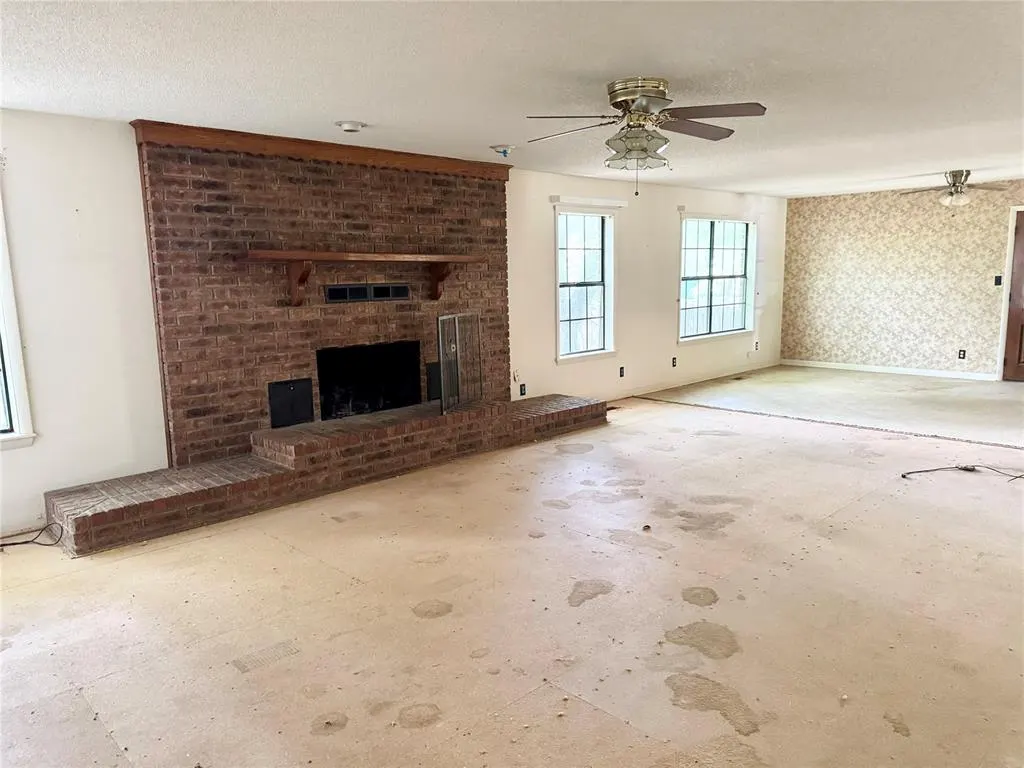Photo 11 — 53 Francis Street, Healdton, OK 73438