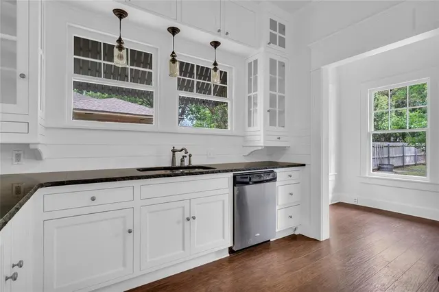 Photo 4 — 1411 Bixby Street, Ardmore, OK 73401