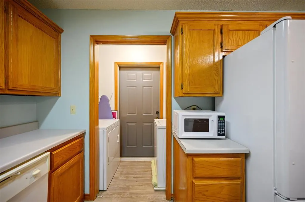 Photo 17 — 1001 Norris Avenue, Broken Bow, OK 74728