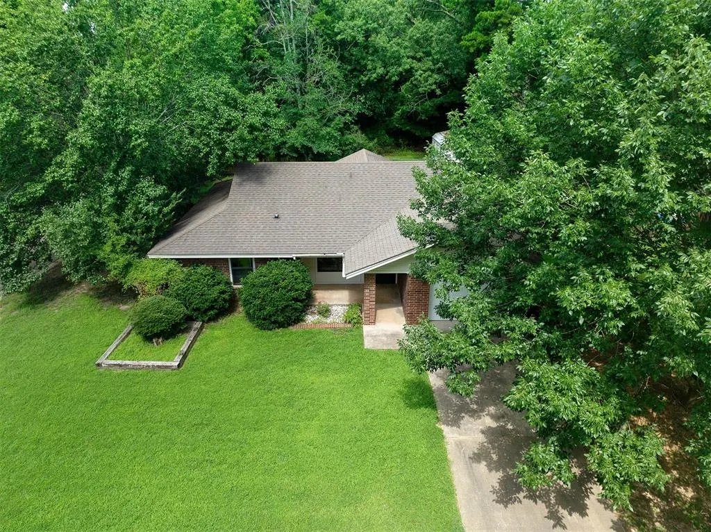 Photo 42 — 1001 Norris Avenue, Broken Bow, OK 74728