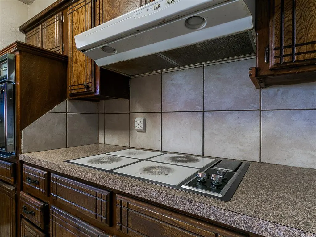 Photo 9 — 14601 Prairie Lane, Oklahoma City, OK 73165