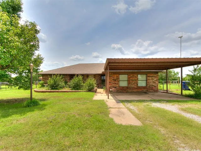Photo 2 — 14601 Prairie Lane, Oklahoma City, OK 73165