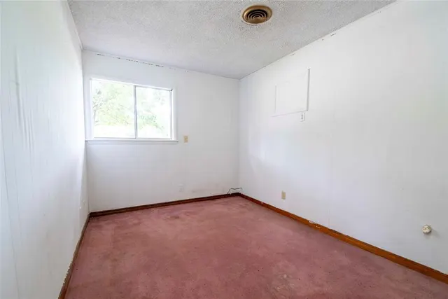 Photo 6 — 420 E 12th Street, Chandler, OK 74834