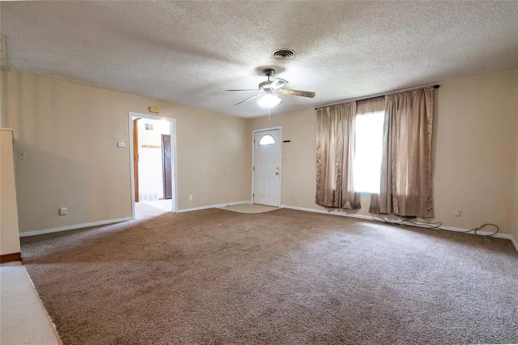 Photo 9 — 420 E 12th Street, Chandler, OK 74834