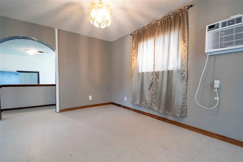 Photo 12 — 420 E 12th Street, Chandler, OK 74834