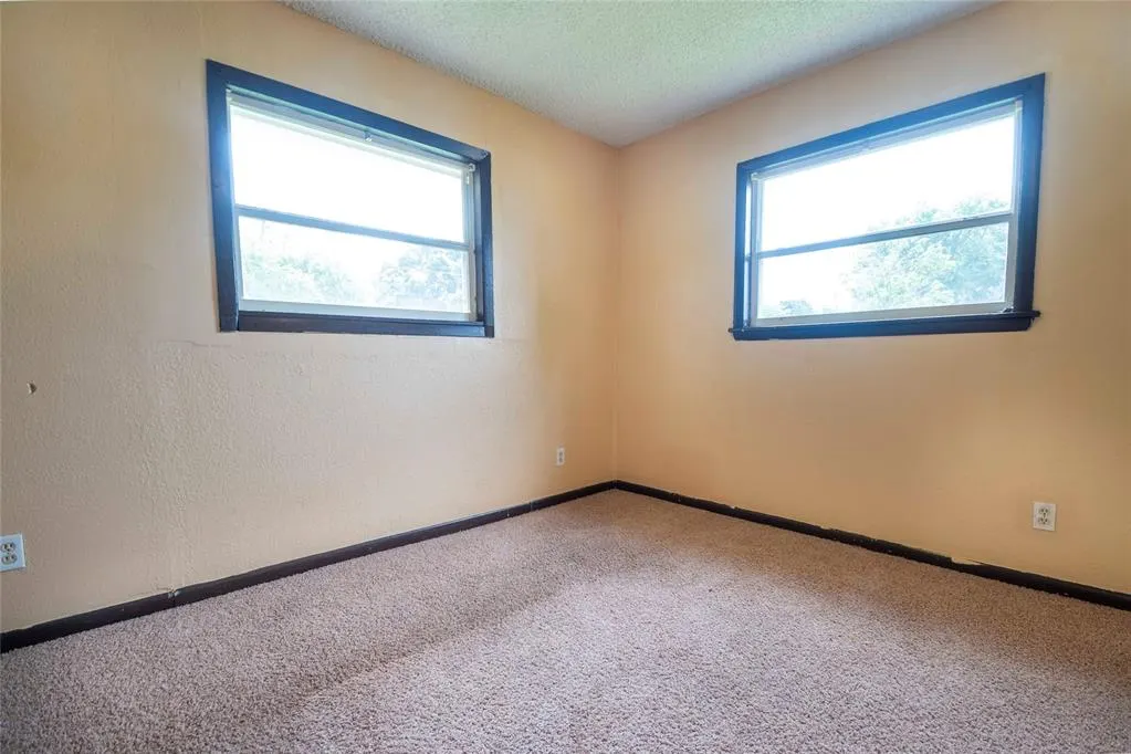 Photo 15 — 420 E 12th Street, Chandler, OK 74834