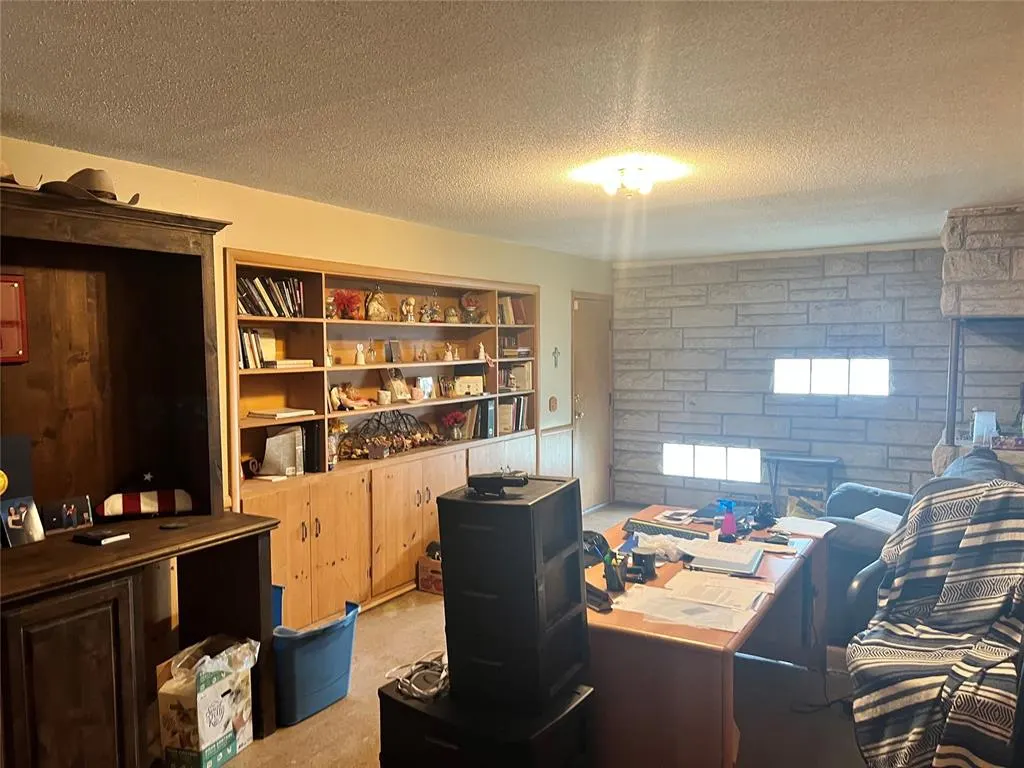 Photo 7 — 601 N Broadway Street, Hobart, OK 73651