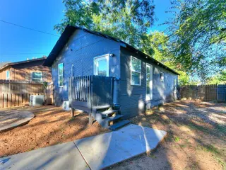 Sold home at 321 N Mckinley Avenue #1/2
