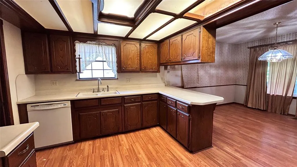 Photo 14 — 6216 Cloverlawn Court, Oklahoma City, OK 73135