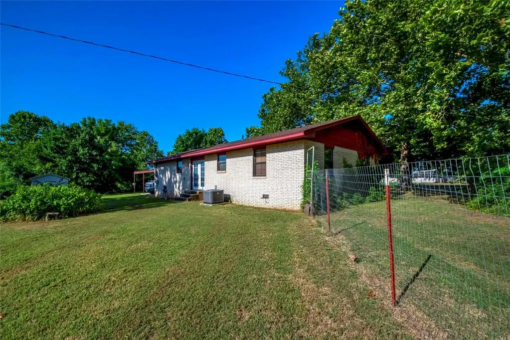 Photo 7 — 108 S 3rd Street, Stroud, OK 74079