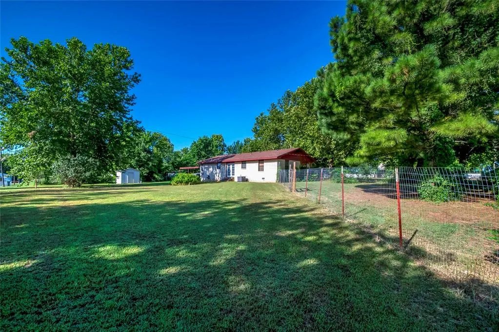 Photo 9 — 108 S 3rd Street, Stroud, OK 74079