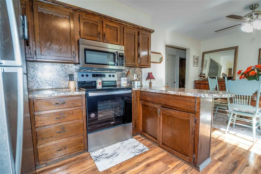 Photo 17 — 108 S 3rd Street, Stroud, OK 74079