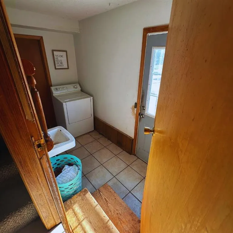 Photo 22 — 701 S 18th Street, Clinton, OK 73601