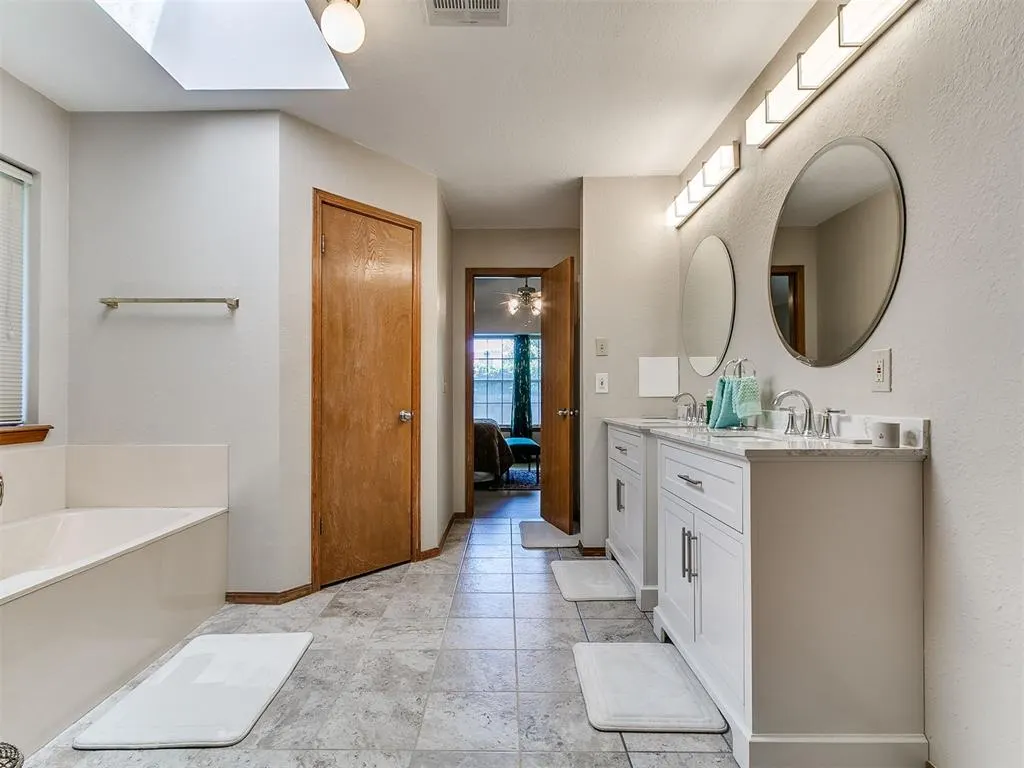 Photo 42 — 12504 Covey Creek Drive, Oklahoma City, OK 73142