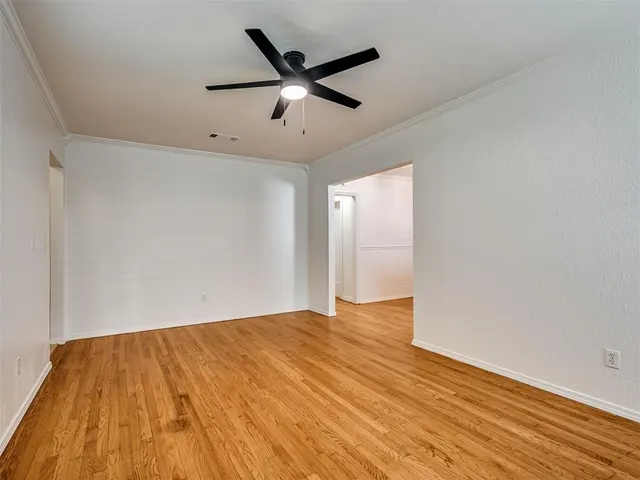 Photo 6 — 500 Dakota Street, Norman, OK 73069