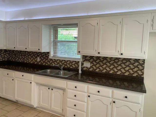 Photo 7 — 2928 N Downing Avenue, Bethany, OK 73008