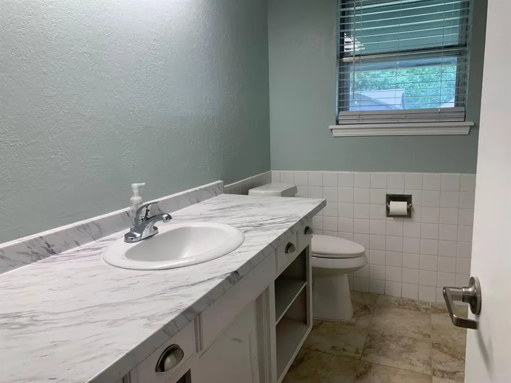 Photo 9 — 2928 N Downing Avenue, Bethany, OK 73008