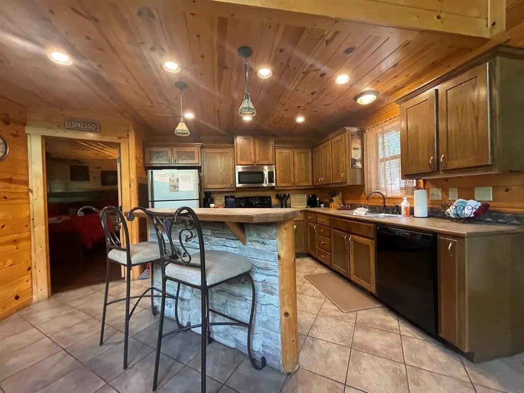 Photo 24 — 113 Bentwater Road, Broken Bow, OK 74728