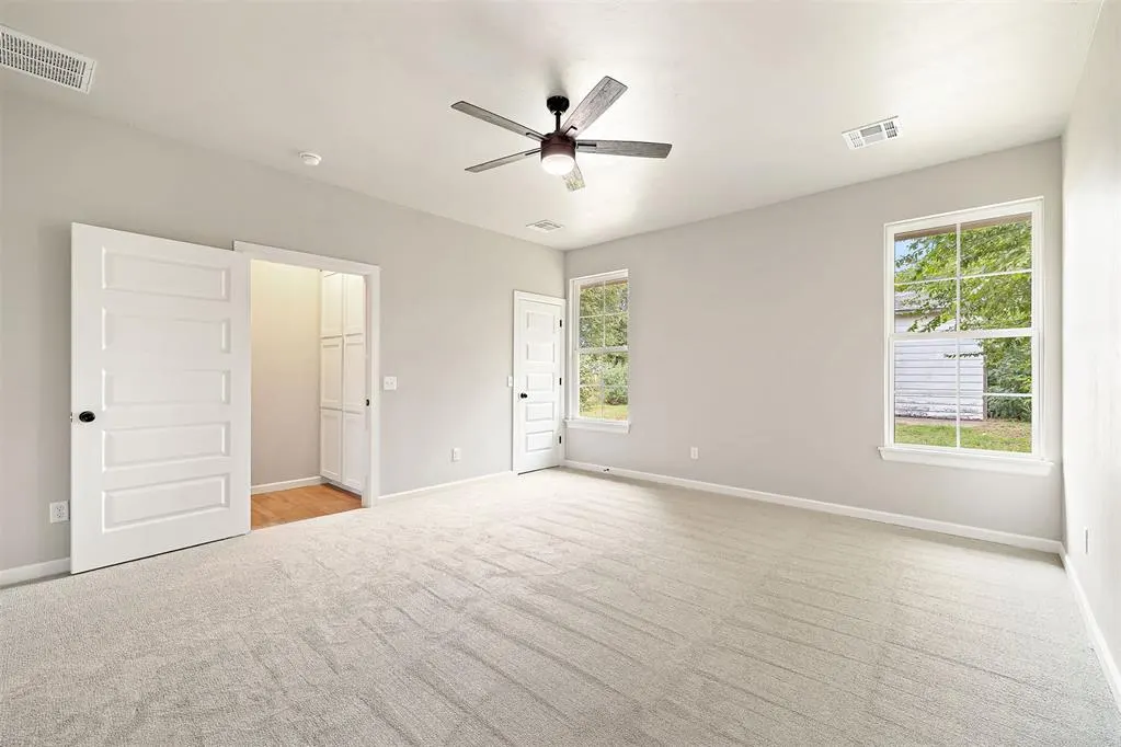 Photo 16 — 203 W Holly Street, Tuttle, OK 73089