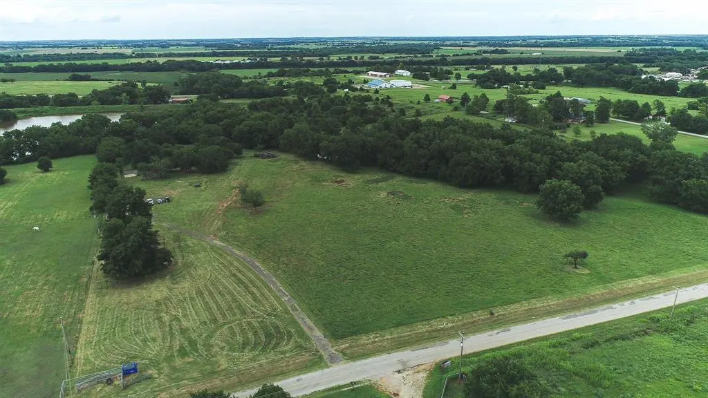 Front exterior — E County 1520 Road, Maysville, OK 73057