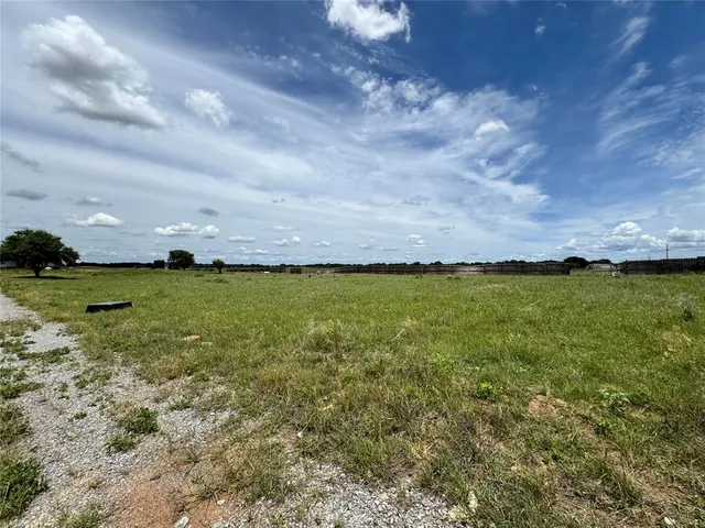 Photo 6 — 17871 E 1200 Road, Erick, OK 73645
