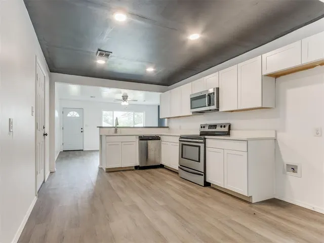 Photo 6 — 422 N Tenbrook Avenue, Shawnee, OK 74801