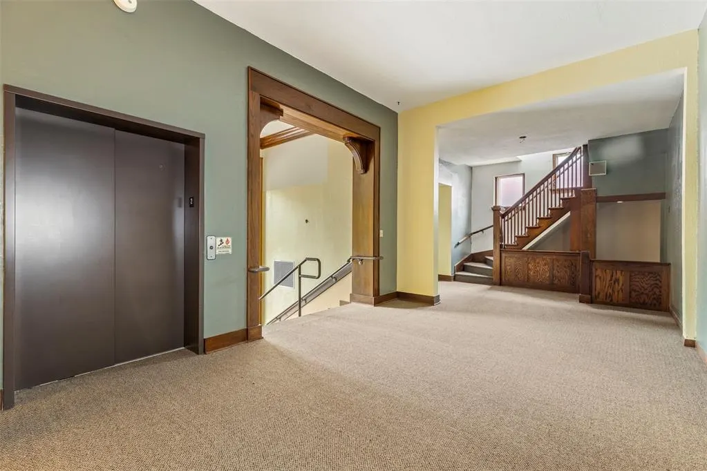 Photo 9 — 117 W Grand Avenue, Tonkawa, OK 74653