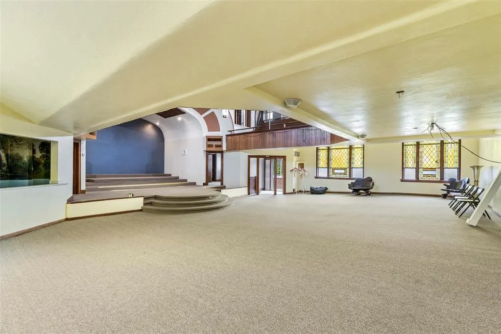 Photo 12 — 117 W Grand Avenue, Tonkawa, OK 74653