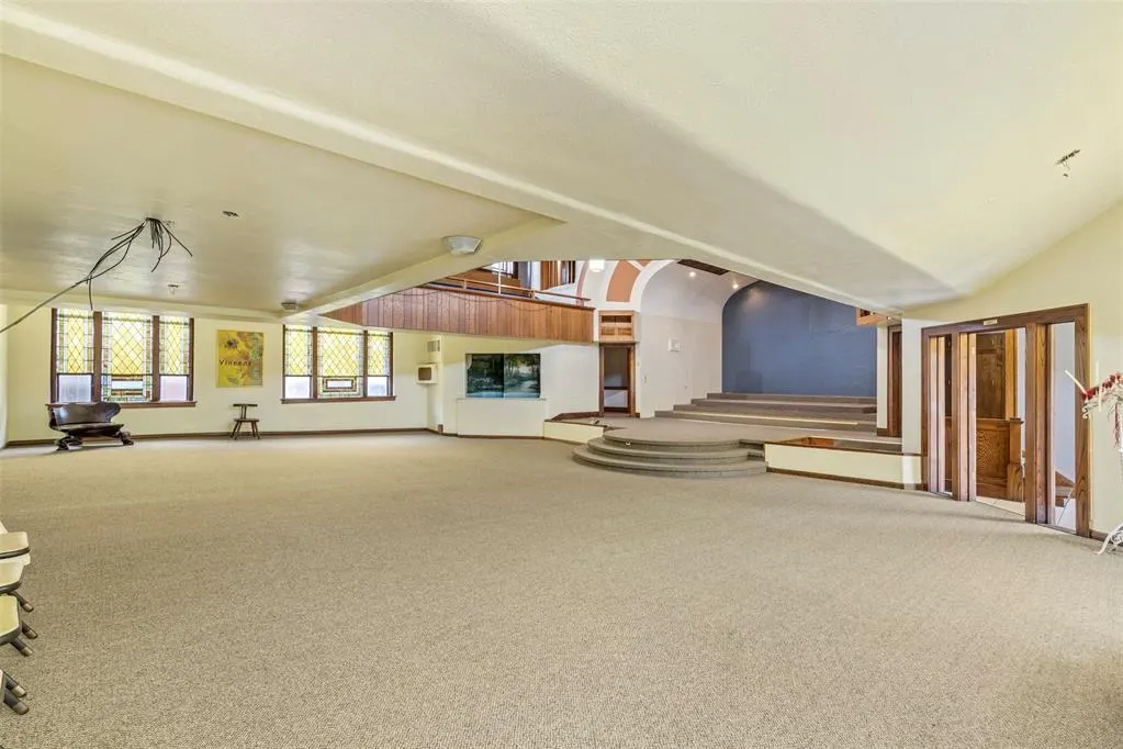 Photo 13 — 117 W Grand Avenue, Tonkawa, OK 74653
