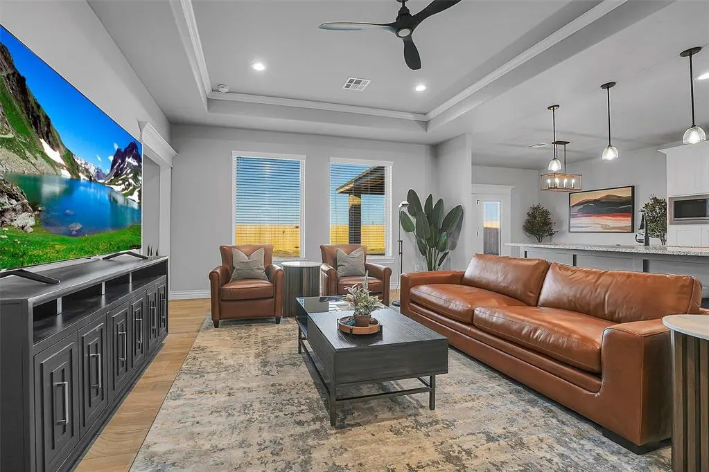 Photo 5 — 2121 Longhorn Trail, Altus, OK 73521