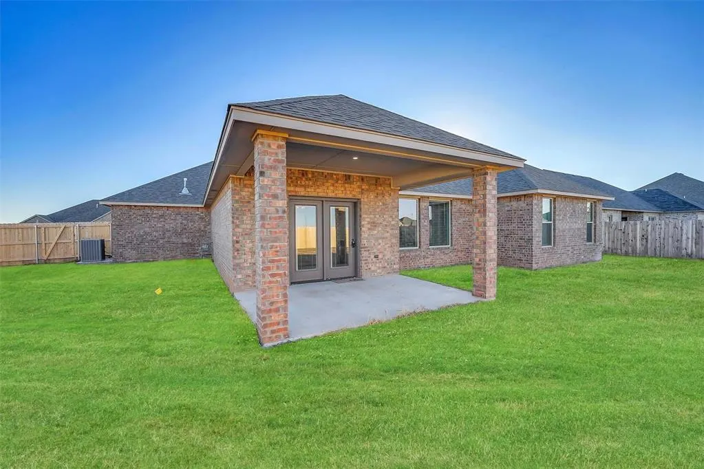 Photo 38 — 2121 Longhorn Trail, Altus, OK 73521