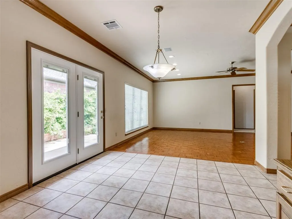 Photo 9 — 4704 NW 118 Street, Oklahoma City, OK 73162