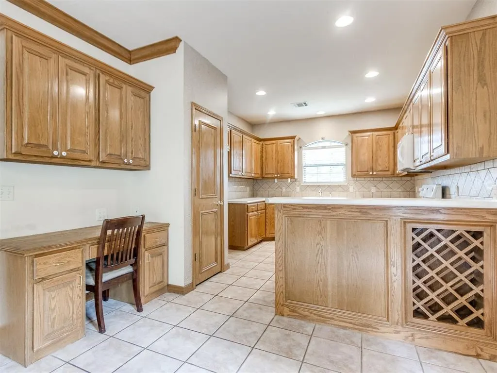 Photo 10 — 4704 NW 118 Street, Oklahoma City, OK 73162