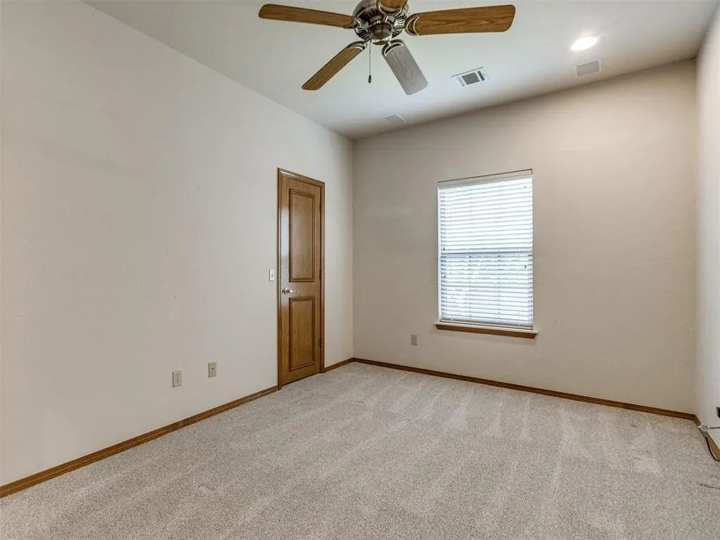 Photo 19 — 4704 NW 118 Street, Oklahoma City, OK 73162