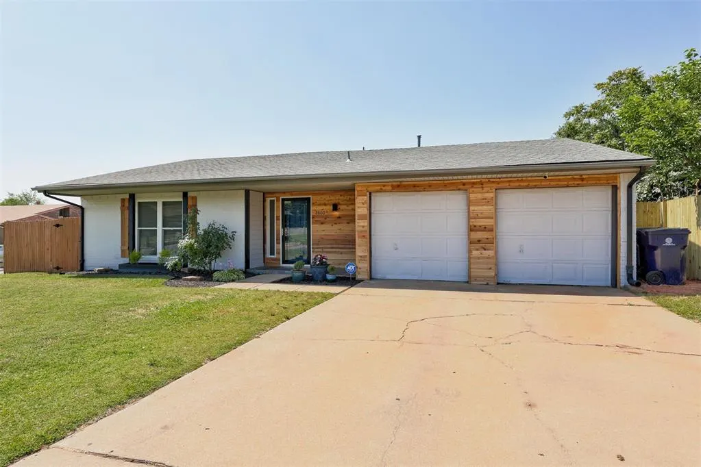 Photo 2 — 2600 SW 98th Street, Oklahoma City, OK 73159
