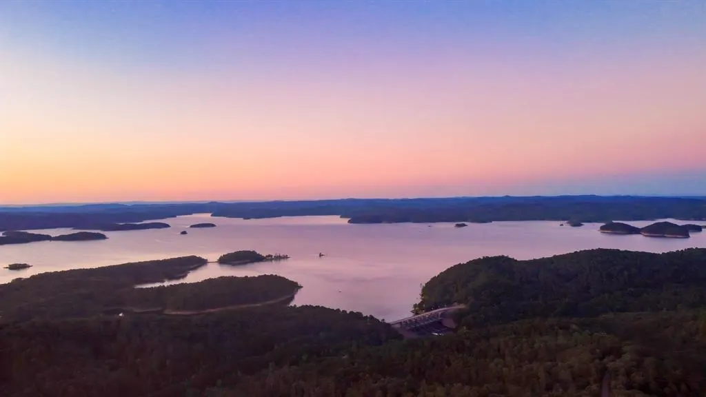 Photo 3 — 145 Lake Bluff Lane, Broken Bow, OK 74728