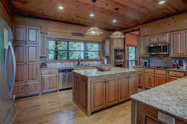 Photo 6 — 145 Lake Bluff Lane, Broken Bow, OK 74728