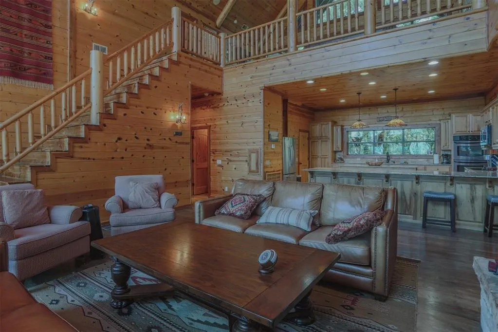 Photo 11 — 145 Lake Bluff Lane, Broken Bow, OK 74728