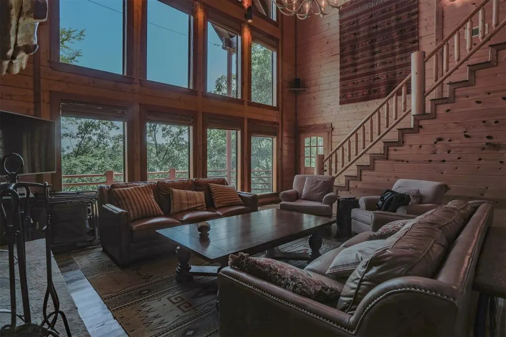 Photo 16 — 145 Lake Bluff Lane, Broken Bow, OK 74728