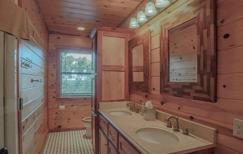 Photo 28 — 145 Lake Bluff Lane, Broken Bow, OK 74728