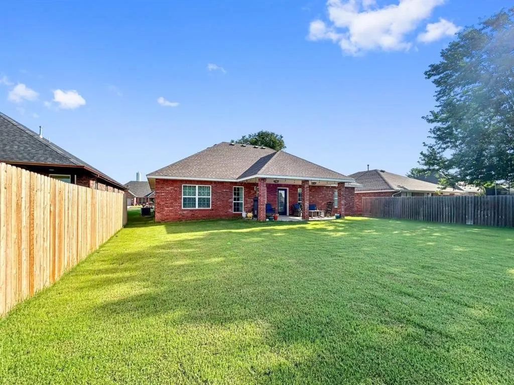 Photo 28 — 702 E Johnson Street, Lexington, OK 73051